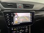 Skoda Superb Combi 1.4 TSI iV Laurin & Klement / AUTOMAAT/ ELEKTR. TREKHAAK/ LEDER/ PANO/ ADAPT. CRUISE/ SMARTLINK/ RIJ-MODI/ DIGITAL DASH/ PARK. SENSOREN + CAMERA/ STOEL VERWARM V+A/ CLIMA
