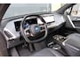 BMW iX XDrive50 | panoramadak skylounge | luchtvering | softclose | elek. trekhaak | stoelkoeling | massage stoel(en) | laser led
