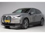 BMW iX XDrive50 | panoramadak skylounge | luchtvering | softclose | elek. trekhaak | stoelkoeling | massage stoel(en) | laser led