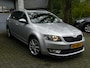 Skoda Octavia Combi 1.0 TSI 116PK Automaat Ambition Business Navi Half leer Dubbel panodak
