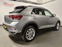 Volkswagen T-Roc 1.5 TSI 150pk STYLE DSG7 110kw Carplay / ACC / Elektr.A.Klep / Virtual cockpit IQ-Drive / IQ-Light / A.Camera / Climate C.
