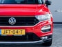 Volkswagen T-Roc 1.0 TSI United Limited | Navigatie | Camera | Stoelverwarming | Adaptieve Cruise Control | Stuurwiel Verwarmd | Climate Control | Dode Hoek Detectie | Privacy Glas | Apple Carplay | Android Auto |
