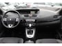 Renault Grand Scenic 2.0 Bose / Zeer netjes!! / Trekhaak / Panoramadak / Camera / Half leder / 17'' / Navigatie / Keyless / Cruise Control