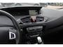 Renault Grand Scenic 2.0 Bose / Zeer netjes!! / Trekhaak / Panoramadak / Camera / Half leder / 17'' / Navigatie / Keyless / Cruise Control