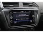 Volkswagen Tiguan 1.5 TSI R-Line Business+ / Trekhaak / Panoramadak / 360Camera / Head-up / Leder / 20'' / Memory seats / Dodehoek / Navigatie / Stoelverwarming 4x / Stuurverwarming / DAB / ACC