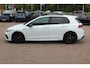 Volkswagen Golf 2.0 TSI R 4Motion / Panoramadak / Camera / Sportuitlaat / 19'' / Matrix LED / Keyless / CarPlay / Stoelverwarming / Dodehoek / DAB / ACC