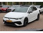 Volkswagen Golf 2.0 TSI R 4Motion / Panoramadak / Camera / Sportuitlaat / 19'' / Matrix LED / Keyless / CarPlay / Stoelverwarming / Dodehoek / DAB / ACC