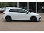 Volkswagen Golf 2.0 TSI R 4Motion / Panoramadak / Camera / Sportuitlaat / 19'' / Matrix LED / Keyless / CarPlay / Stoelverwarming / Dodehoek / DAB / ACC