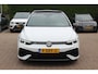 Volkswagen Golf 2.0 TSI R 4Motion / Panoramadak / Camera / Sportuitlaat / 19'' / Matrix LED / Keyless / CarPlay / Stoelverwarming / Dodehoek / DAB / ACC