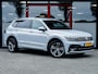 Volkswagen Tiguan Allspace 1.4 TSI Highline Business R-Line | 7P | dYnaudio | Trekhaak | Eerste Eigenaar | Camera | DAB+ | FULL LED | Virtual Cockpit | Navigatie | Adaptieve Cruise Control | Climate Control | Elektrische Kofferklep | 19'' Lichtmetalen Velgen |