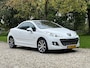 Peugeot 207 CC 1.6 VTi Griffe/Roland Garros *Frisse Auto*