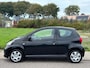 Toyota Aygo 1.0-12V 3-Deurs Airco Audio/CD Getint glas ABS EBD Colorpakket Dealeronderhoud Nieuwe Apk!