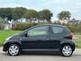 Toyota Aygo 1.0-12V 3-Deurs Airco Audio/CD Getint glas ABS EBD Colorpakket Dealeronderhoud Nieuwe Apk!