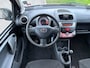 Toyota Aygo 1.0-12V 3-Deurs Airco Audio/CD Getint glas ABS EBD Colorpakket Dealeronderhoud Nieuwe Apk!