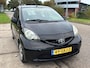 Toyota Aygo 1.0-12V 3-Deurs Airco Audio/CD Getint glas ABS EBD Colorpakket Dealeronderhoud Nieuwe Apk!