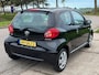 Toyota Aygo 1.0-12V 3-Deurs Airco Audio/CD Getint glas ABS EBD Colorpakket Dealeronderhoud Nieuwe Apk!