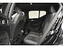 Volvo XC40 Extended Range Plus 252PK/ 82 kWh | Trekhaak | Keyless Entry |