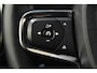 Volvo XC40 Extended Range Plus 252PK/82kWh | Trekhaak | Keyless Entry |