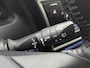 Toyota Auris 1.8 Hybrid Dynamic | Cruise control | Climate control | Keyless | Camera | All Season | Navi