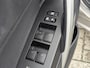 Toyota Auris 1.8 Hybrid Dynamic | Cruise control | Climate control | Keyless | Camera | All Season | Navi