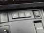 Toyota Auris 1.8 Hybrid Dynamic | Cruise control | Climate control | Keyless | Camera | All Season | Navi