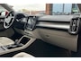 Volvo XC40 2.0 T4 Momentum 190pk aut Pano BLIS Harman Kardon