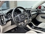 Volvo XC40 2.0 T4 Momentum 190pk aut Pano BLIS Harman Kardon