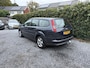 Ford Focus Wagon 1.6-16V Futura | Airco | Cruise Control | LMV | Elekt. Ramen | Trekhaak | Nieuwe APK