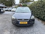 Ford Focus Wagon 1.6-16V Futura | Airco | Cruise Control | LMV | Elekt. Ramen | Trekhaak | Nieuwe APK
