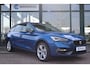 SEAT Leon Sportstourer FR Business - eHybrid | Achteruitrijcamera | Automatisch dimmende binnenspiegel | Dakhemel uitgevoerd in zwart