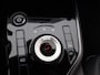 Kia Niro EV DynamicLine 64.8 kWh | 3-fase 11KW laden | Climate Control | Navigatie | LM Velgen | Eerste Eigenaar! |