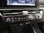 Kia Niro EV DynamicLine 64.8 kWh | 3-fase 11KW laden | Climate Control | Navigatie | LM Velgen | Eerste Eigenaar! |
