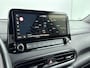 Hyundai Kona 1.6 GDI HEV FASHION DESIGN | TREKHAAK | NAVI | 18'' LM VELGEN | PRIVACY GLASS | CAMERA | CLIMA | CRUISE | AUTOMAAT | FABRIEKSGARANTIE GELDIG T/M 8-2026! |