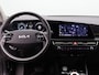 Kia Niro EV DynamicLine 64.8 kWh | 3-fase 11KW laden | Climate Control | Navigatie | LM Velgen | Eerste Eigenaar! |