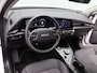Kia Niro EV DynamicLine 64.8 kWh | 3-fase 11KW laden | Climate Control | Navigatie | LM Velgen | Eerste Eigenaar! |