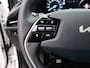 Kia Niro EV DynamicLine 64.8 kWh | 3-fase 11KW laden | Climate Control | Navigatie | LM Velgen | Eerste Eigenaar! |