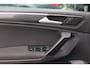 Volkswagen Tiguan 1.4 TSI ACT Highline / Trekhaak / Panoramadak / 360Camera / Navigatie / 17'' / Stoelverwarming / DAB / Cruise Control