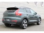 Volvo EX40 Single Motor Extended Range Ultra 82 kWh | Dawn Fusion Microtech/textiel in Charcoal | Preconditioning | Volvo Car UX | Premium Audio by Harman Kardon | Driver Awareness | Driver Assist | Climate Pack | Visual Park Assist | Blis | Adaptieve cruise control met Pilot Assist | Power Seat | Panoramadak | Elektrisch verstelbare bestuurdersstoel met geheugen | Getinte ramen | 20 Inch | Warmtepomp | Versatility Pack | Google Maps | Apple Carplay | Google Assistant