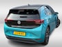 Volkswagen ID.3 First Max 58 kWh / Full option! / Trekhaak / Panoramadak / Camera / Head-up / Keyless / 20'' / ACC / Dodehoek / Elektr. stoelen / Massage / Navigatie / Stuurverwarming