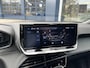 Peugeot 2008 1.2 Hybrid 145 PK Allure Automaat | 2025 Auto | Hybride Elektrisch rijden met Automaat | Parkeercamera 360 graden | Stoelverwarming | LED Verlichting | Navigatie via Telefoon | 17" Lichtmetalen Velgen | Cruise & Climate Control | Dode Hoek Bewaking |