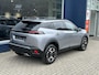 Peugeot 2008 1.2 Hybrid 145 PK Allure Automaat | 2025 Auto | Hybride Elektrisch rijden met Automaat | Parkeercamera 360 graden | Stoelverwarming | LED Verlichting | Navigatie via Telefoon | 17" Lichtmetalen Velgen | Cruise & Climate Control | Dode Hoek Bewaking |