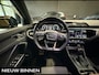 Audi Q3 45 TFSI e S edition. Black edition. Trekhaak. Navi.