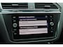 Volkswagen Tiguan 1.5 TSI ACT Highline Business 3x R-Line / CarPlay / Keyless / Dodehoek / 19'' / Navigatie / Stoelverwarming / DAB / ACC