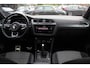 Volkswagen Tiguan 1.5 TSI ACT Highline Business 3x R-Line / CarPlay / Keyless / Dodehoek / 19'' / Navigatie / Stoelverwarming / DAB / ACC