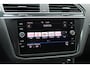 Volkswagen Tiguan 1.5 TSI ACT Highline Business 3x R-Line / CarPlay / Keyless / Dodehoek / 19'' / Navigatie / Stoelverwarming / DAB / ACC