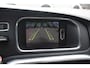 Volvo V40 1.5 T2 Inscription R-Design / Trekhaak / Panoramadak / Camera / Leder / Keyless / 17'' / Navigatie / Stoelverwarming / Cruise Control