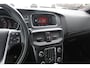 Volvo V40 1.5 T2 Inscription R-Design / Trekhaak / Panoramadak / Camera / Leder / Keyless / 17'' / Navigatie / Stoelverwarming / Cruise Control