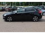 Volvo V40 1.5 T2 Inscription R-Design / Trekhaak / Panoramadak / Camera / Leder / Keyless / 17'' / Navigatie / Stoelverwarming / Cruise Control