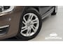 Volvo V60 Cross Country 2.4 D4 AWD 5-cilinder Momentum 2015 1900kg trekgewicht!