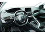 Peugeot 3008 1.2 130Pk Active. Navi, Clima, Cruise, StoelVerw, 17"LMV, Haak 1400kg
